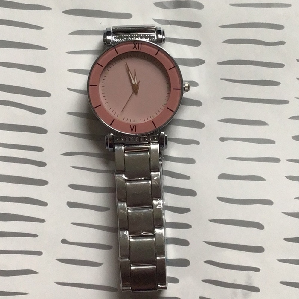 Watch - Picture 3 of 4